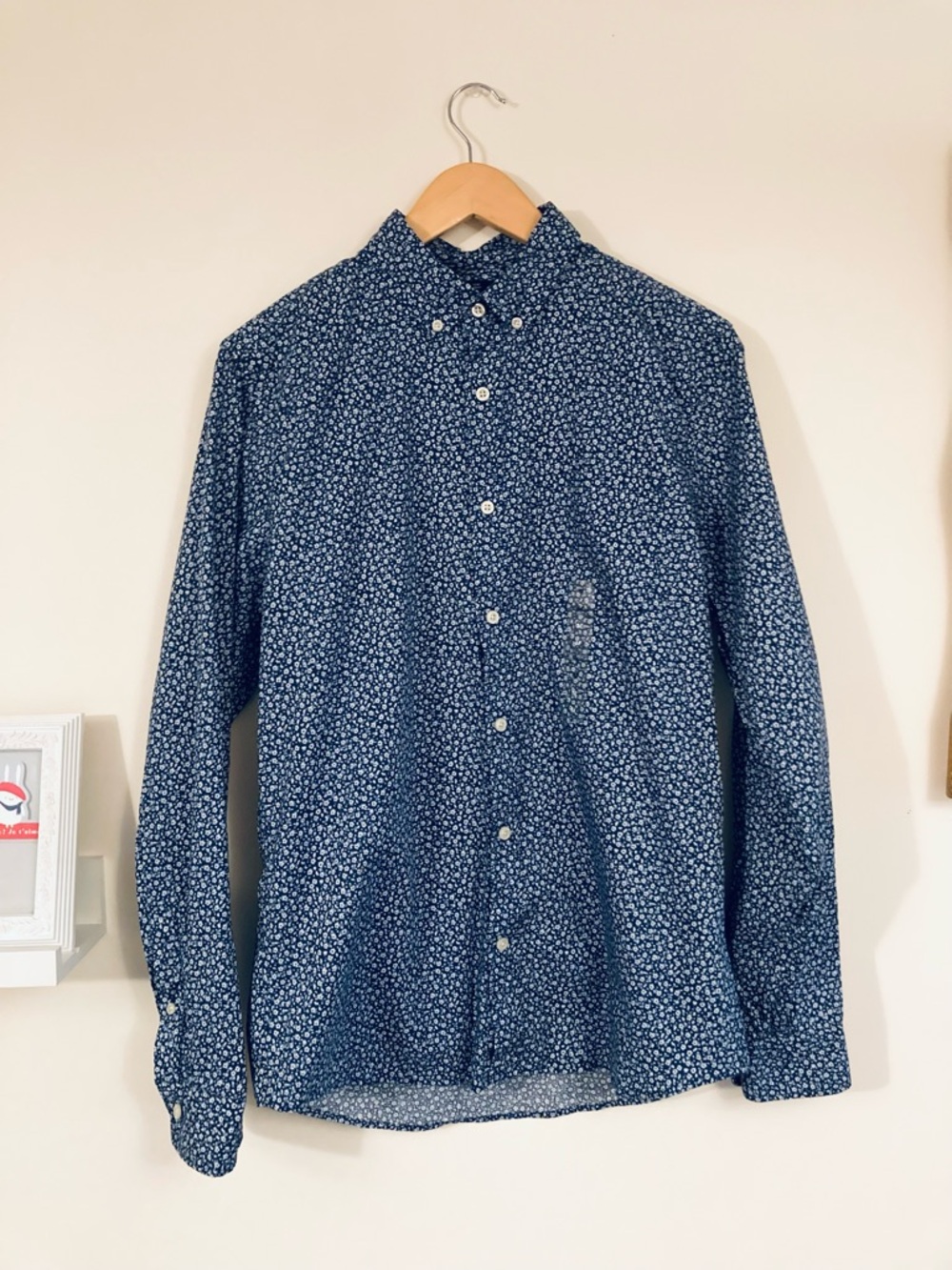 NWTS GAP Men's Navy Blue Floral Button-Down Shirt Slim Fit Medium